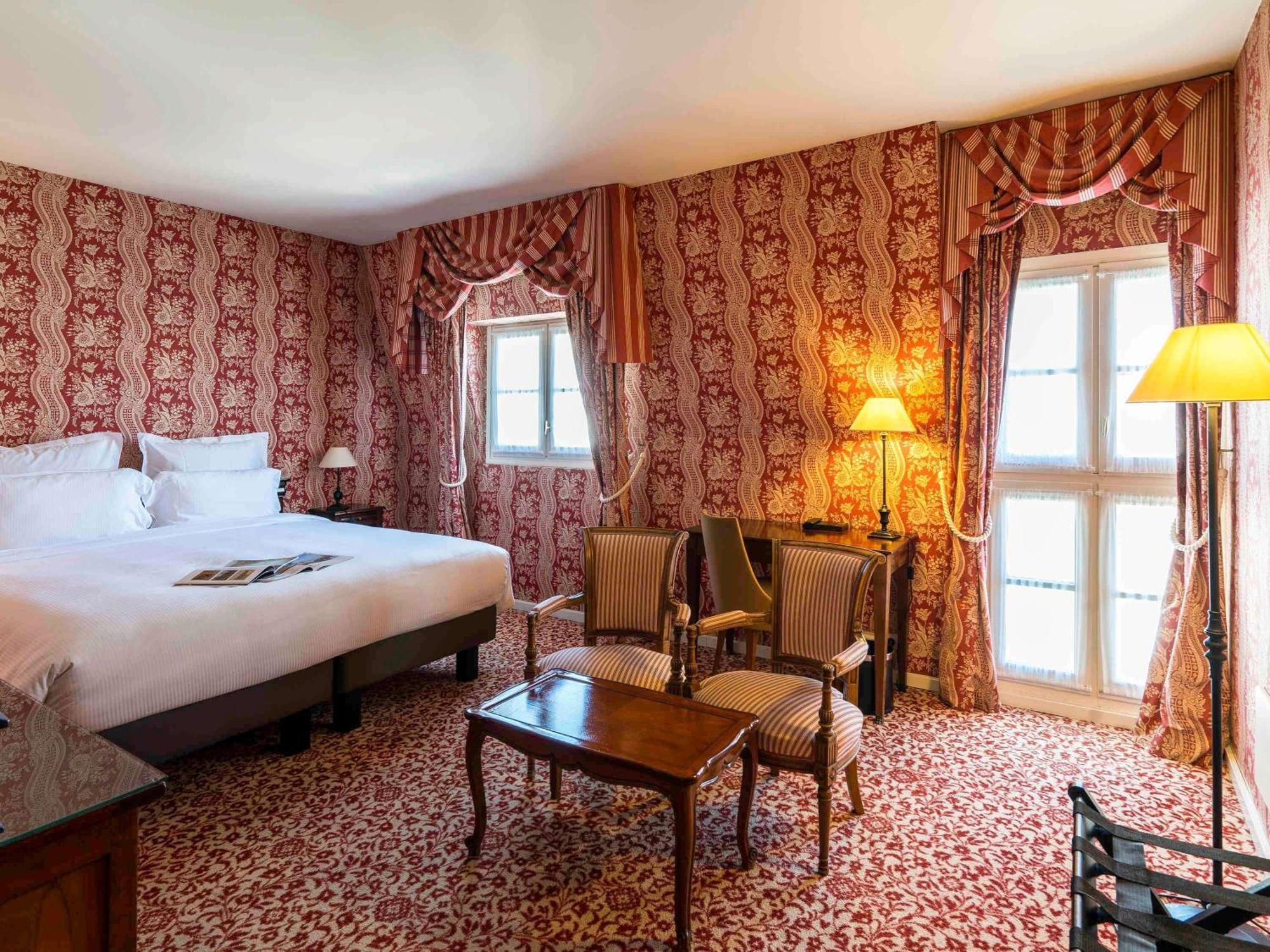 Aigle Noir Hôtel 4* Fontainebleau