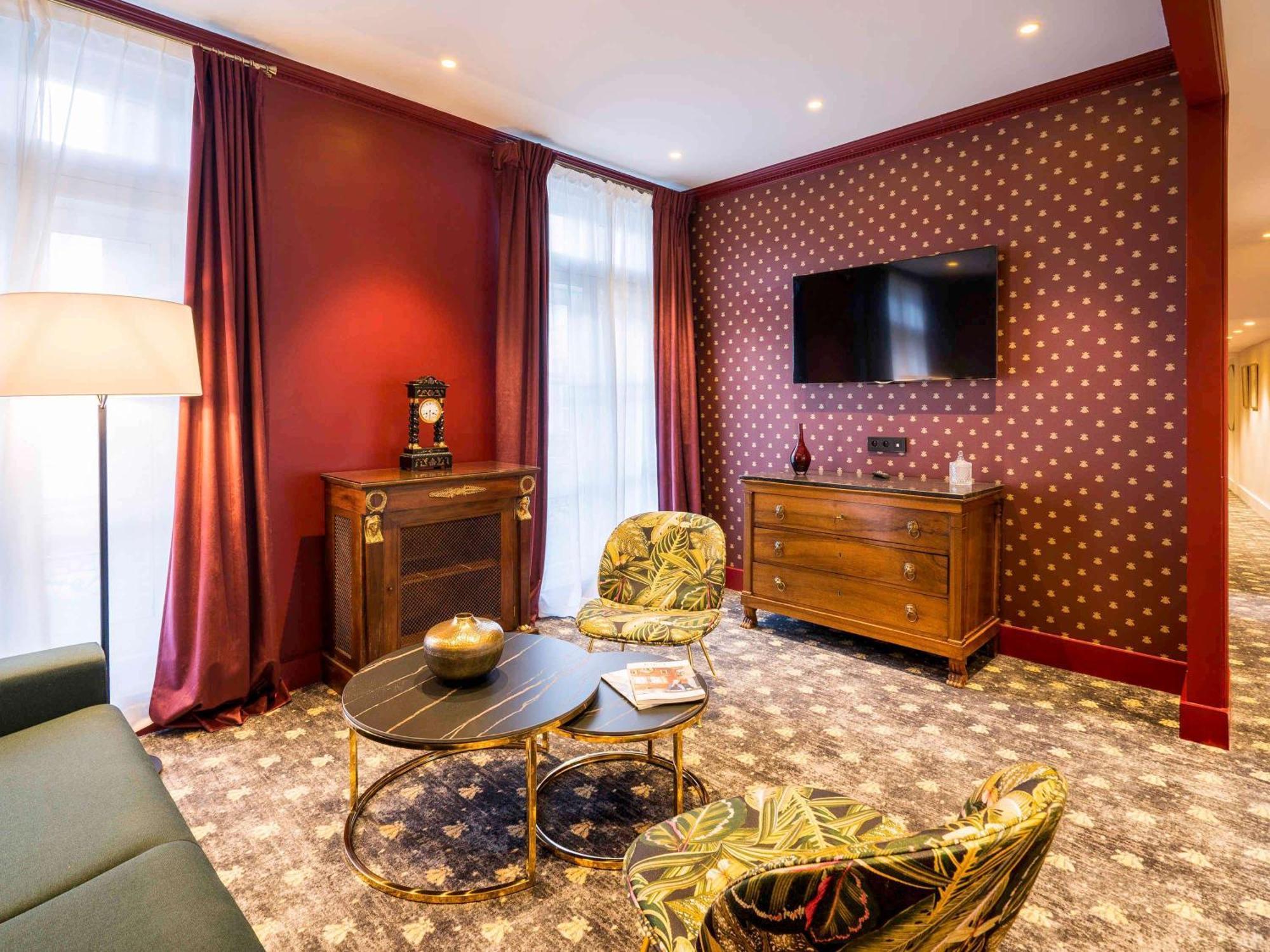 Aigle Noir Hôtel Hotel Fontainebleau