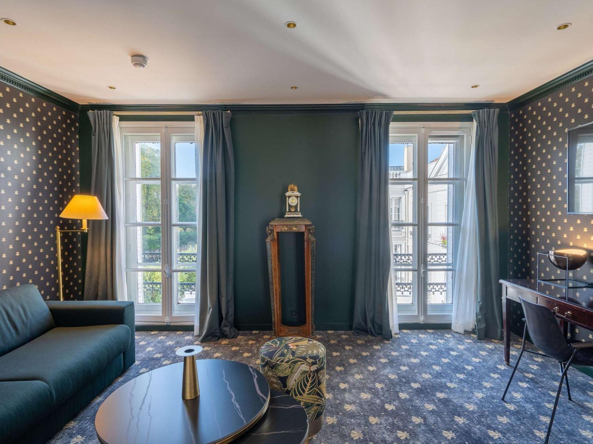 Aigle Noir Hôtel